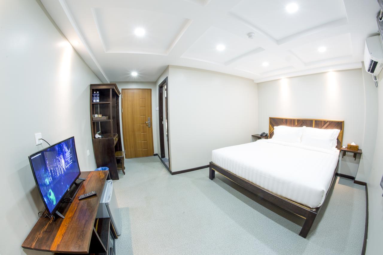 Tristar Hotel Yangon Extérieur photo