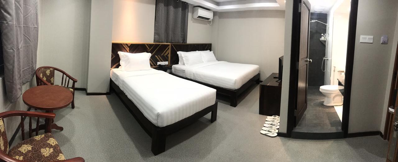 Tristar Hotel Yangon Extérieur photo