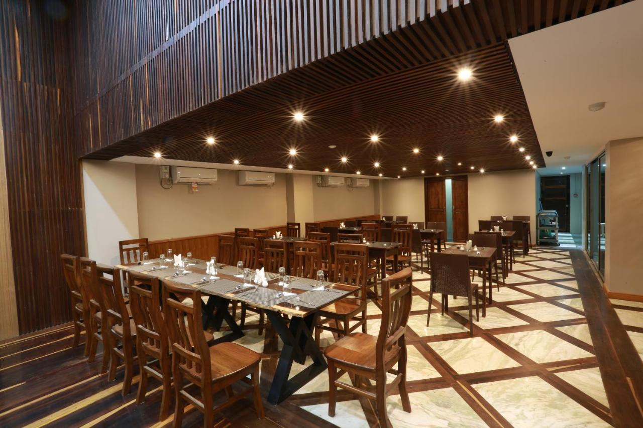 Tristar Hotel Yangon Extérieur photo