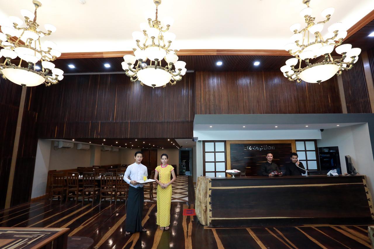 Tristar Hotel Yangon Extérieur photo