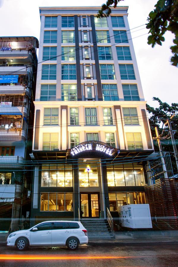 Tristar Hotel Yangon Extérieur photo